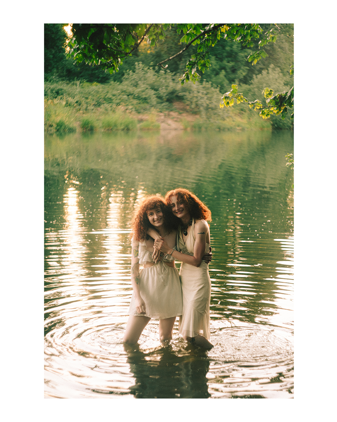 Emotive Creative Portraits of Twin Sisters at Golden Hour — photograph 20 of 20